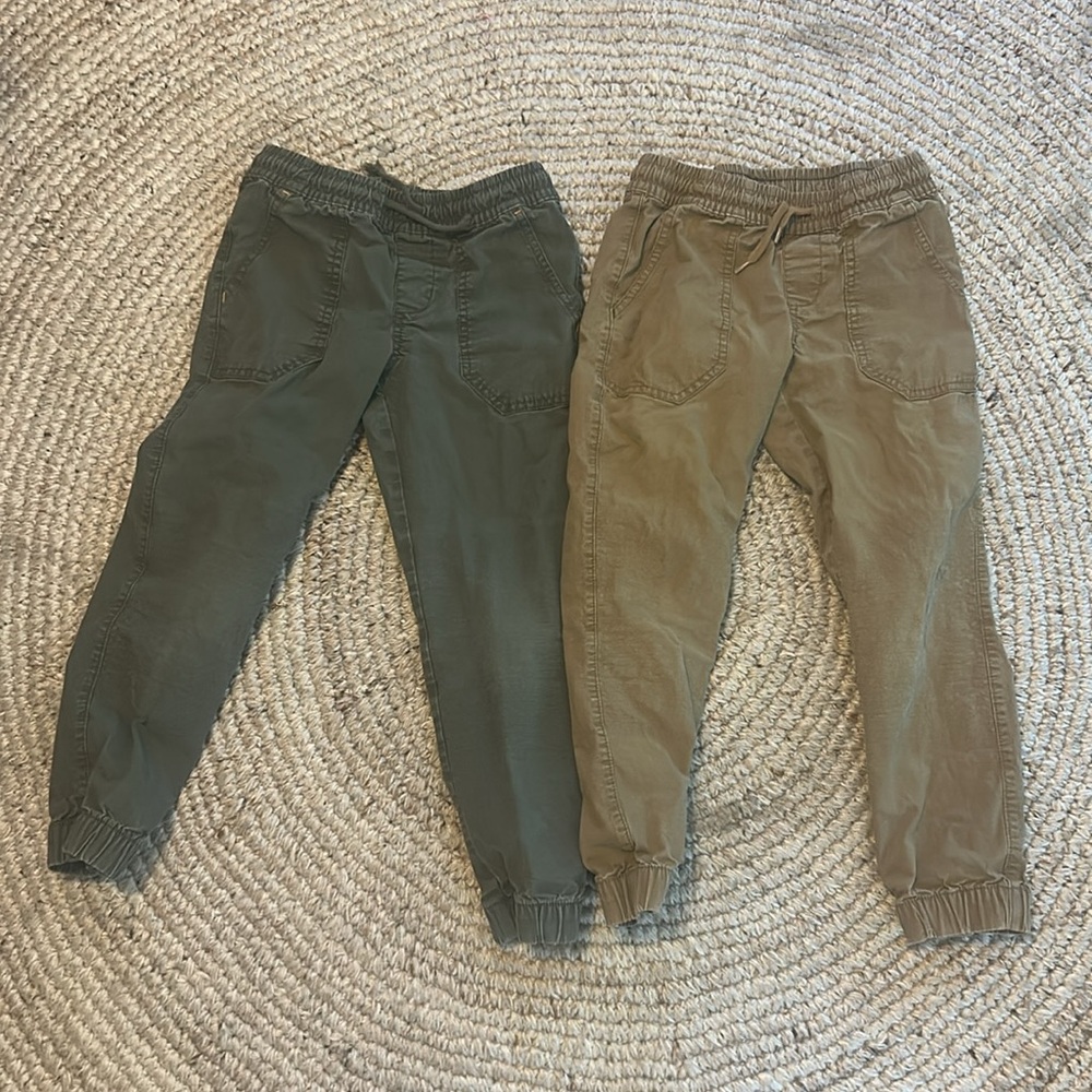 Set of 2 kids joggers | Good Used Condition | size 6